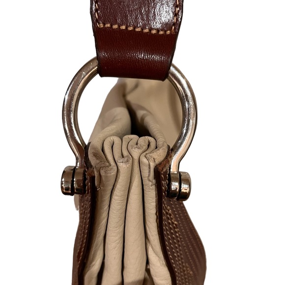 Petusco Tan Leather Shoulder Purse - Picture 4 of 6